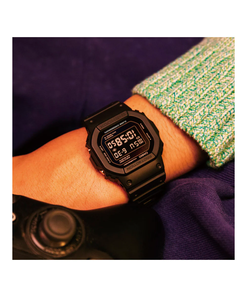 RELOJ CASIO G-SHOCK DW-5600RW-1DR- NEGRO - Image 2